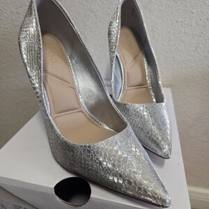 Aldo Silver Heels Elegant and Versatile